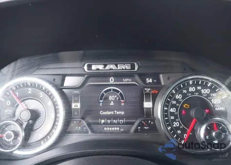 2021 Ram 1500 Big Horn 4X4 5'7 Box z USA, uszkodzony, nr VIN 1C6SRFFT4MN735261